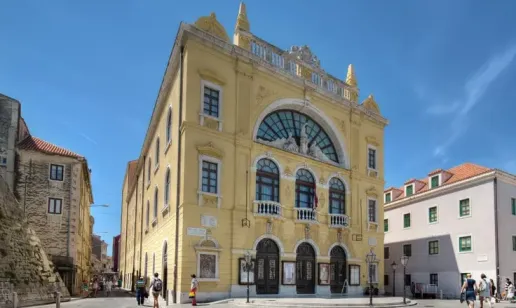 Croatia Approves Nationwide E-Invoicing and Reporting Mandate